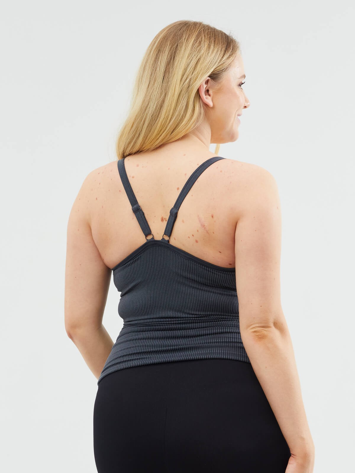 marshmallow nursing tank - black
