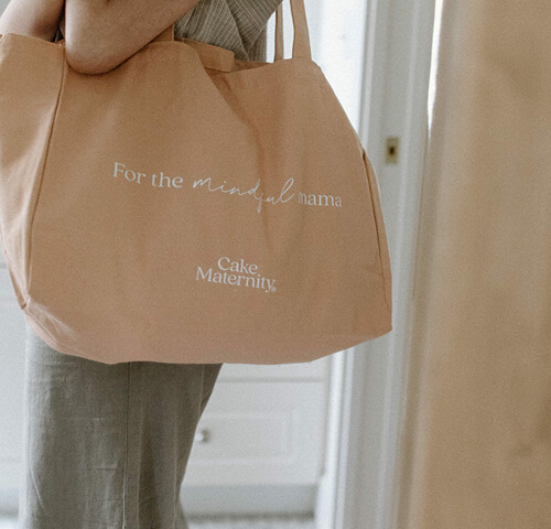 woman wearing organised mam tote bag
