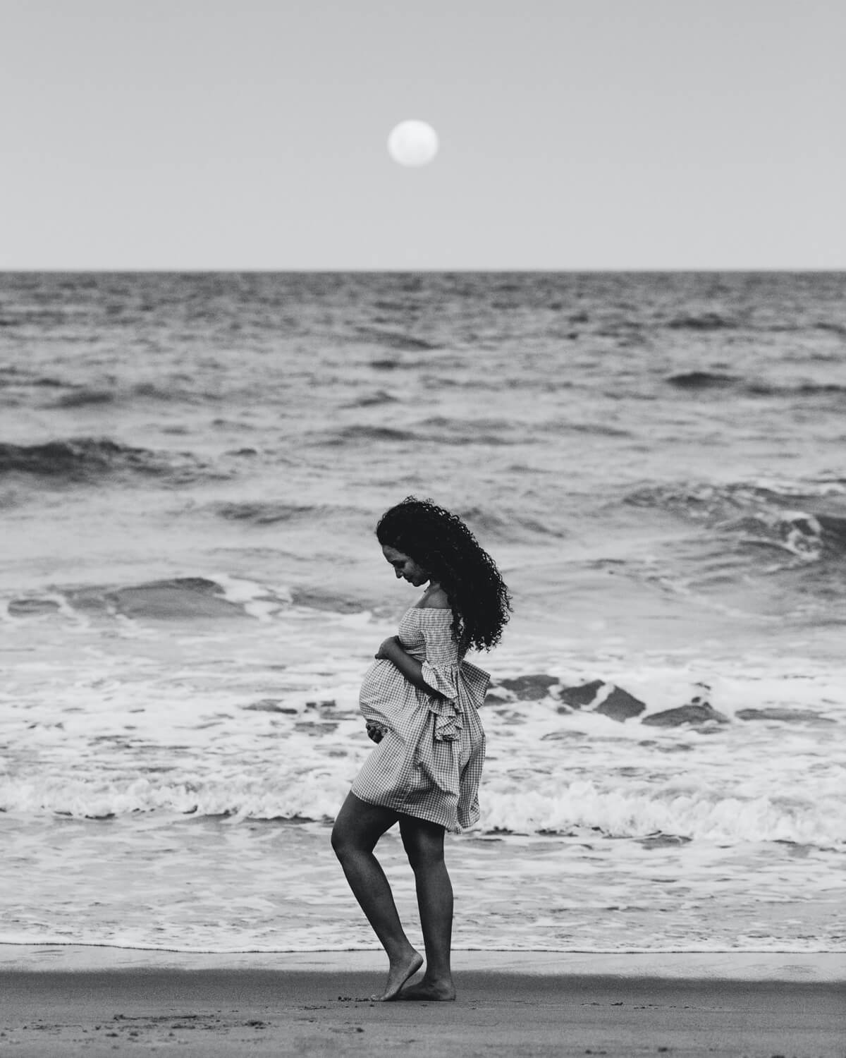 pregnant woman on beach