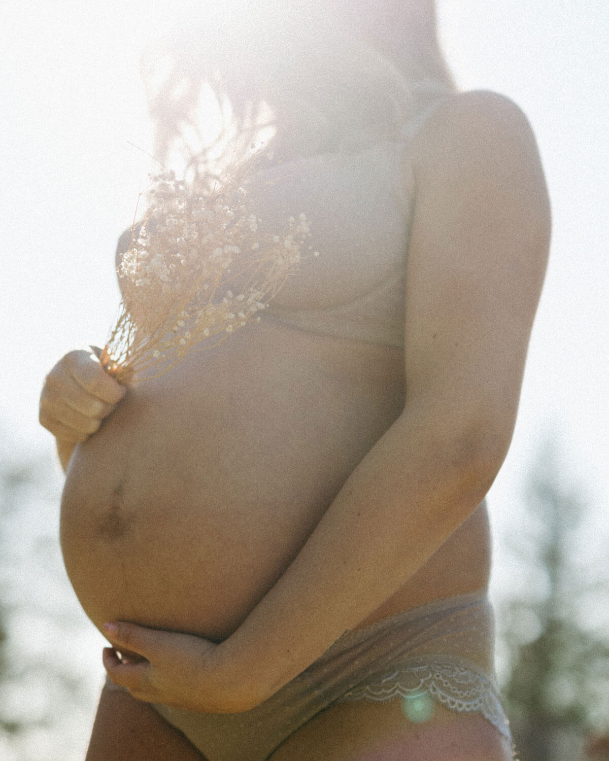 Best Maternity & Nursing Bras for Your Stage