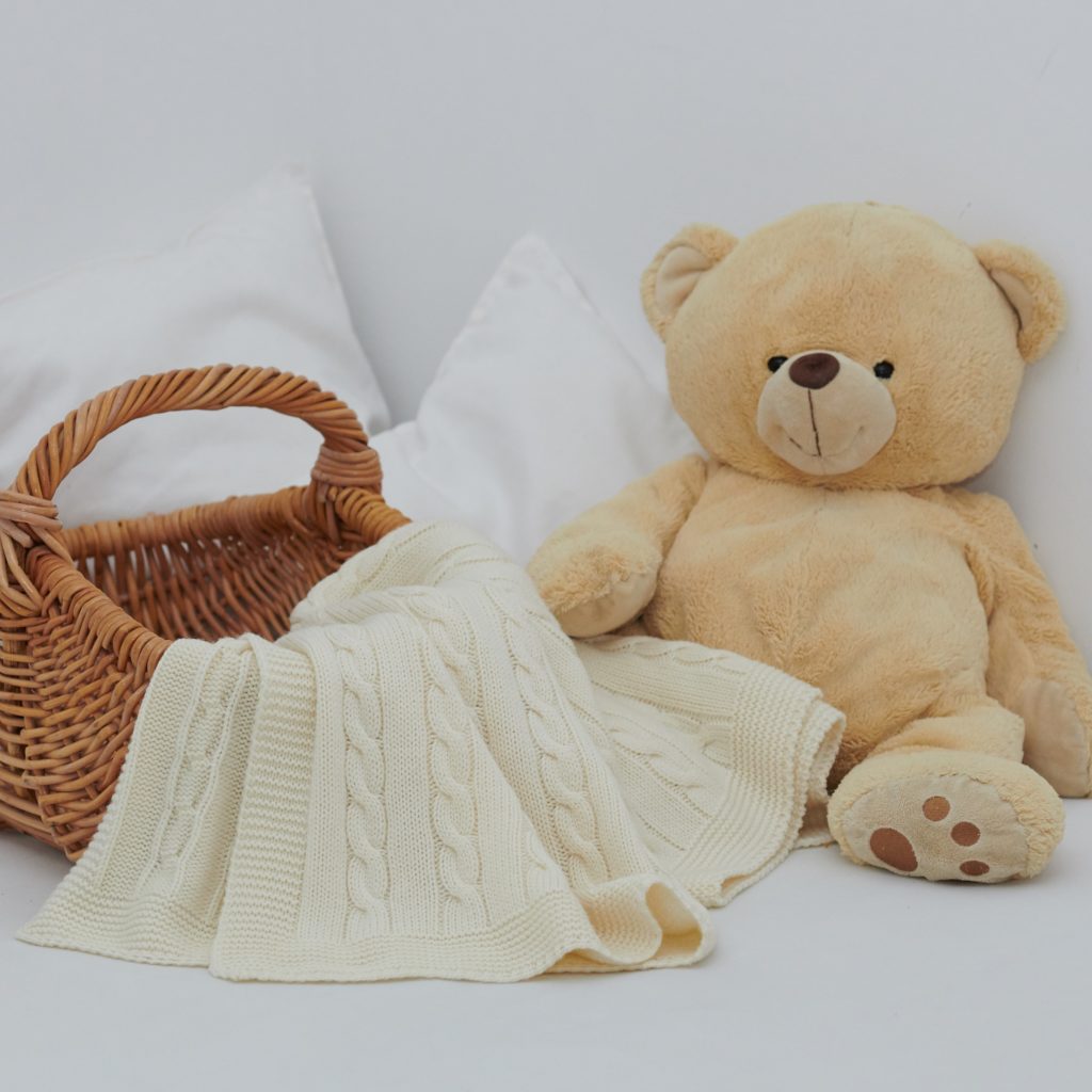 what to pack in your hospital bag; source kids&me Germany (Unsplash)